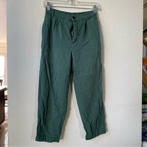 Zara green cropped button fly business casual pants in Size XS